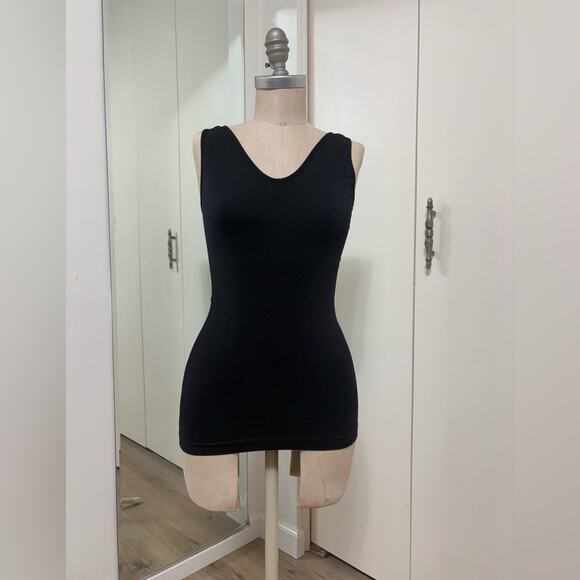 Nautica Black Women's Shapewear Tummy Control Fitted Sleeveless Tank Top Large - Picture 1 of 4